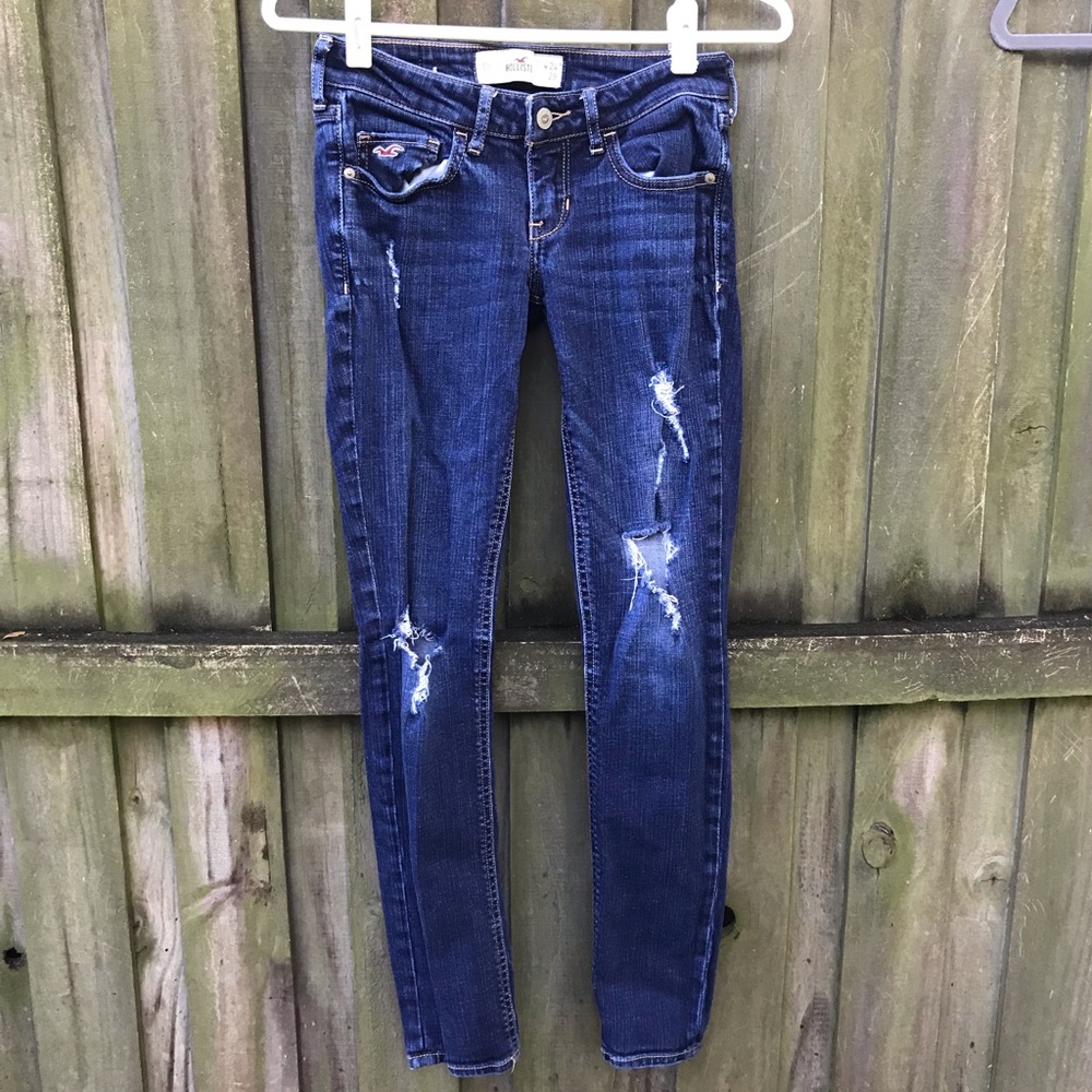 Hollister | Distressed Skinny Jeans Size 0 short